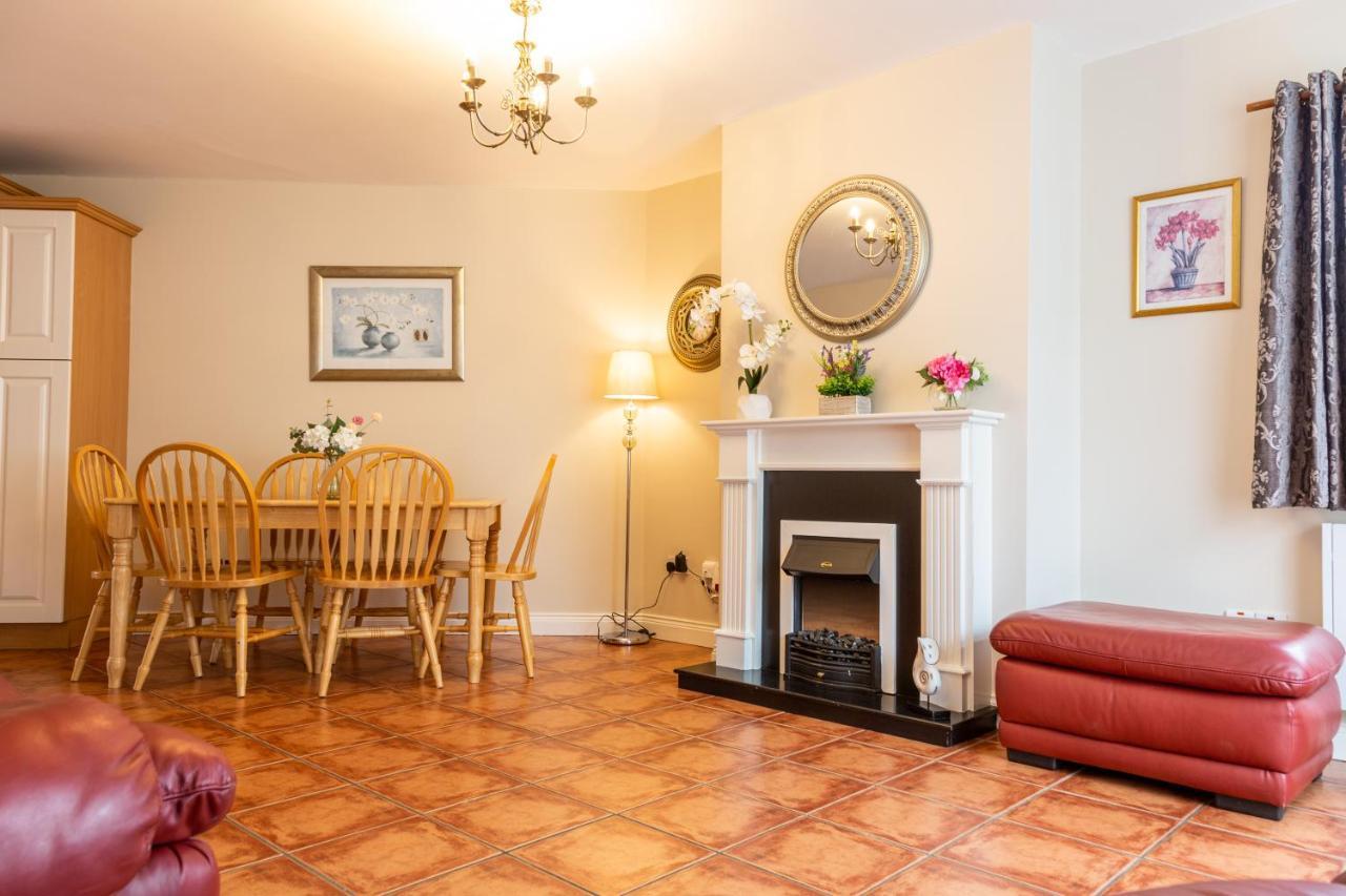 Kerry Holiday Homes At The Killarney Holiday Village Экстерьер фото